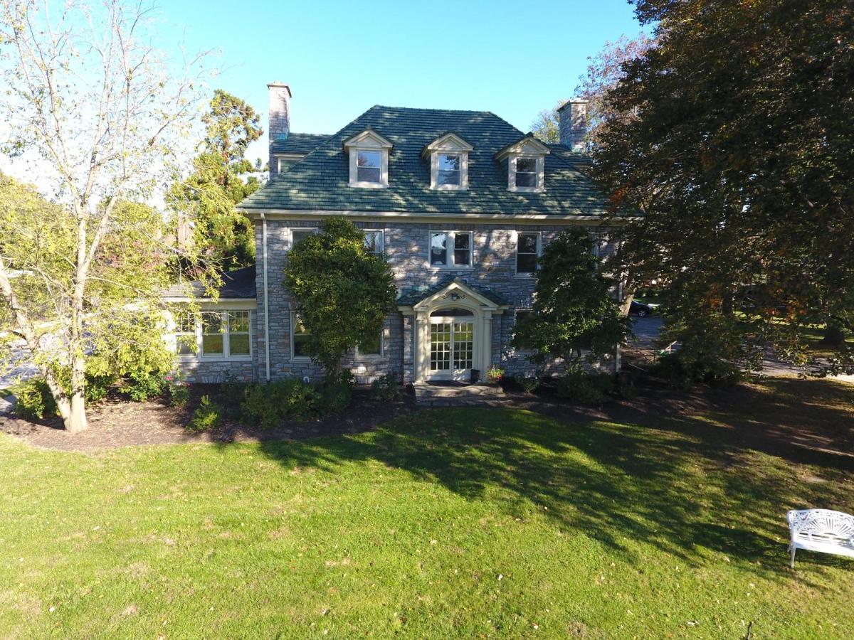 Bed and Breakfast The Manor On Front Harrisburg Exterior foto