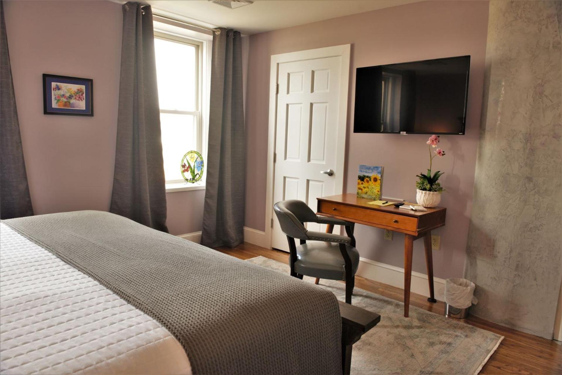 Bed and Breakfast The Manor On Front Harrisburg Zimmer foto